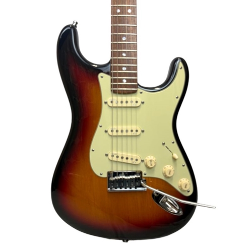 Used Fender American Deluxe Stratocaster